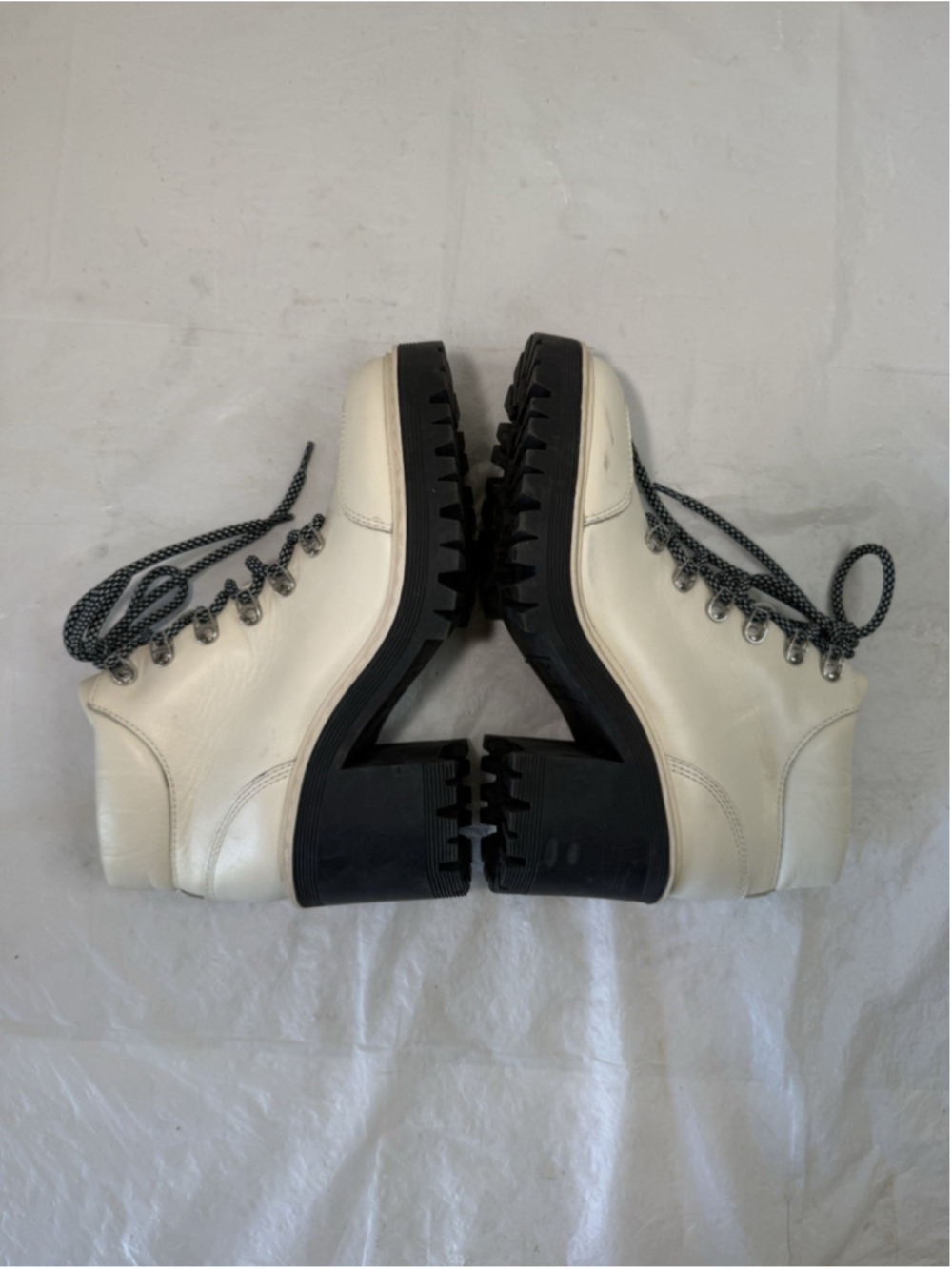 Marc‎ Fisher LTD Waldo Lug sole Combat Boot size 7 M white leather - Picture 12 of 13